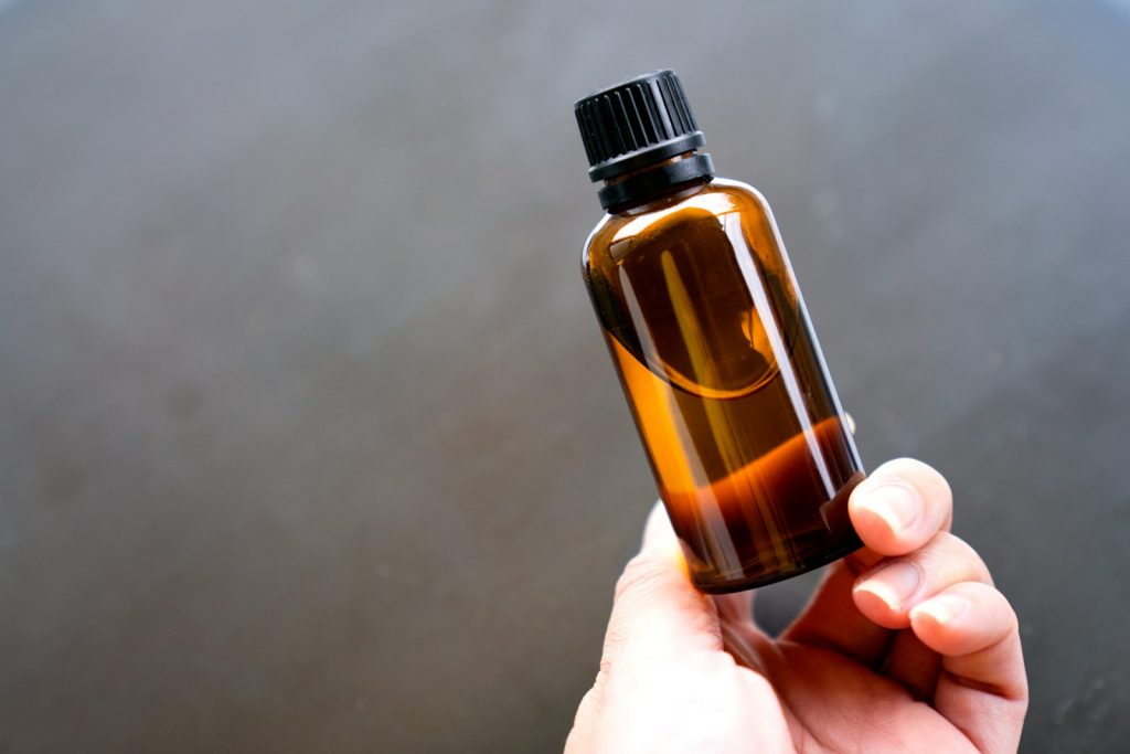 Sourcing Essential Oils from Indonesia: Supplier Verification, Quality Standards & Export Docs Explained 3 Nutmeg Oil, skin, hair, beauty