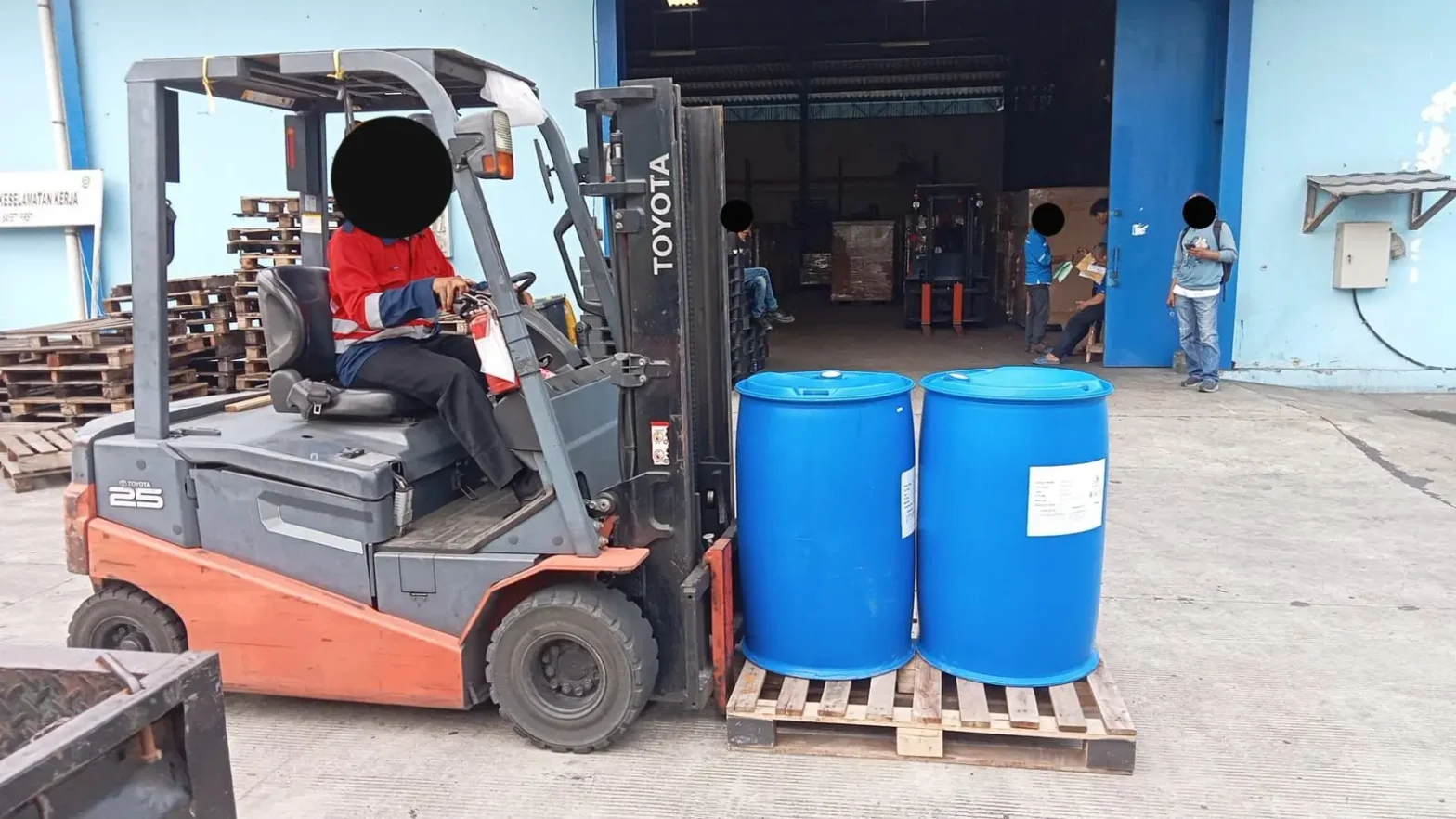 Global Essential Oil Expands Global Reach: Multiple Container Shipments Successfully Delivered to Europe and South Asia