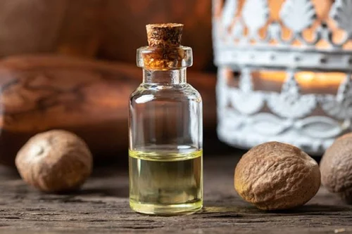 nutmeg oil