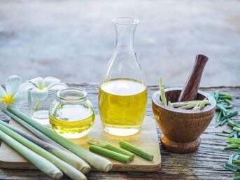 lemongrass essential oil, lemongrass pure essential oils, cymbopogon citratus oil, edible lemongrass oil, wholesale essential oils